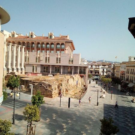 Vivienda Turistica Templo Romano コルドバ エクステリア 写真