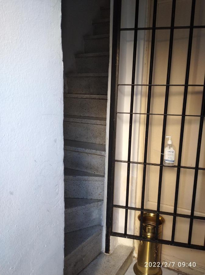 Vivienda Turistica Templo Romano コルドバ エクステリア 写真